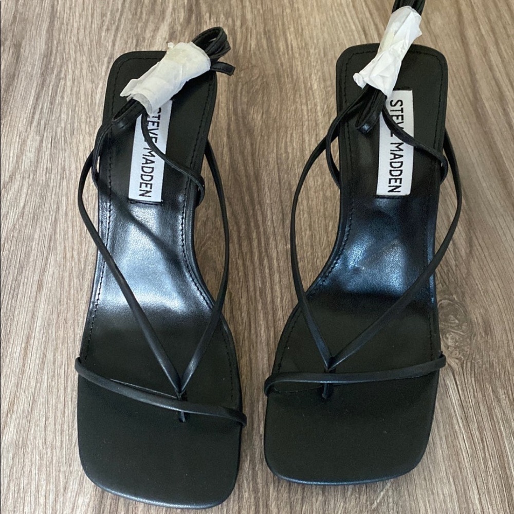 Steve Madden Annie Black Heels size 5.5